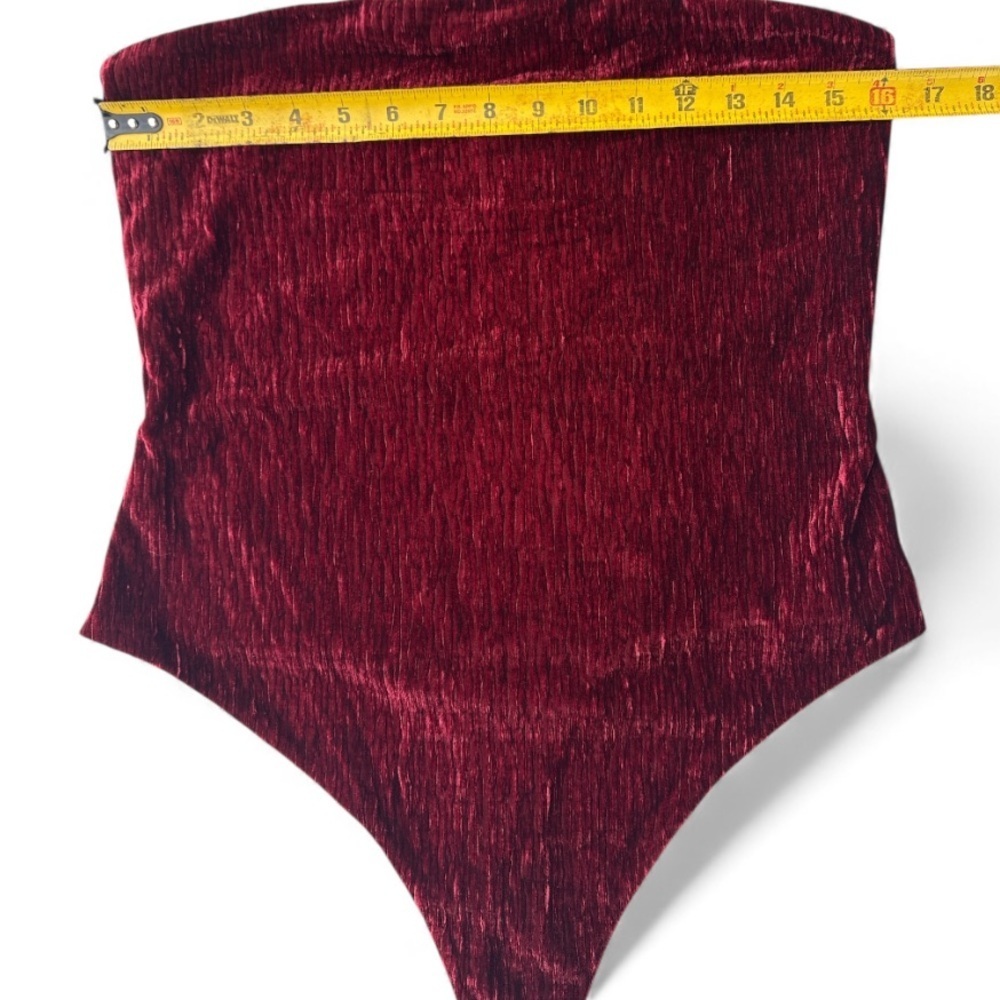 Naked Wardrobe Vibrant Red Velvet Size Large NWOT - Picture 6 of 7